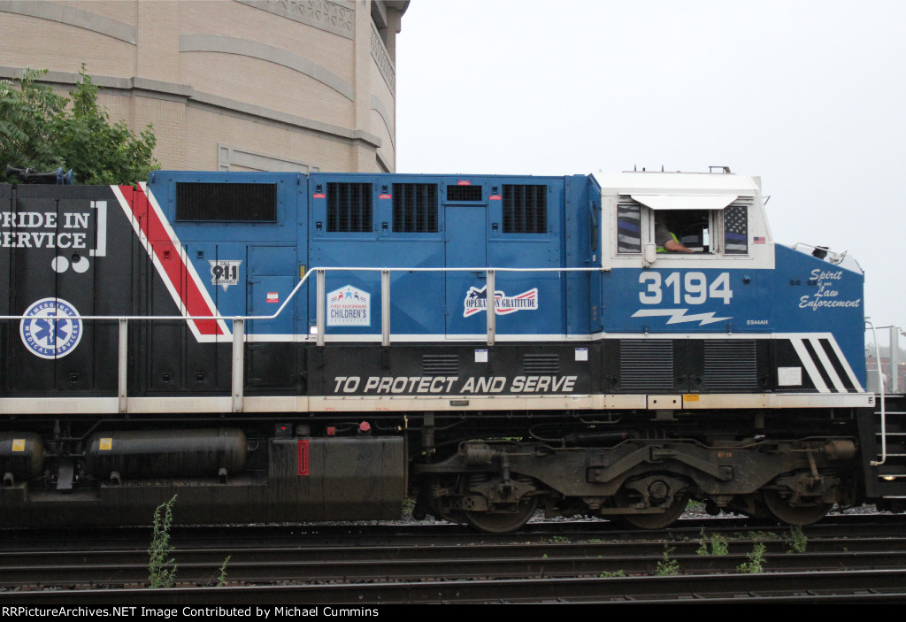 CSX 3194 Cab